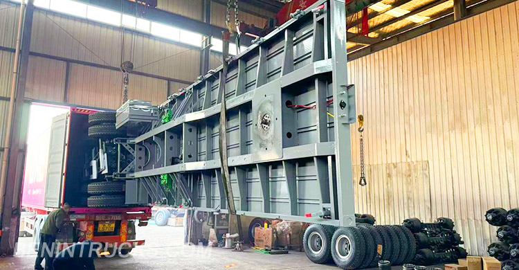3 Axle Flatbed Semi Trailer | Semi Truck Flatbed Trailer for Sale in Cotonou Benin
